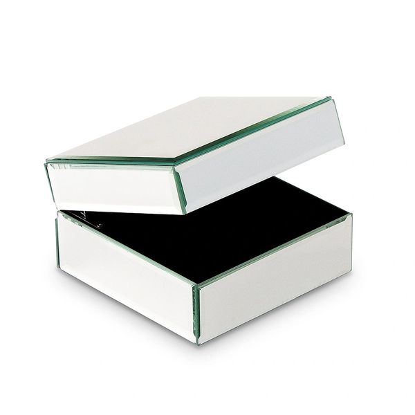 Pretty store jewelry boxes