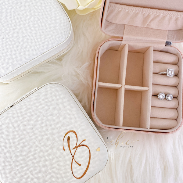 Personalized travel jewellery case